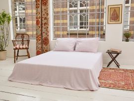Enjoy the Khasto sleeping experience in the Sheet - Red Ivy. Handmade from thin layers of soft & airy 100% cotton GOTS certified.