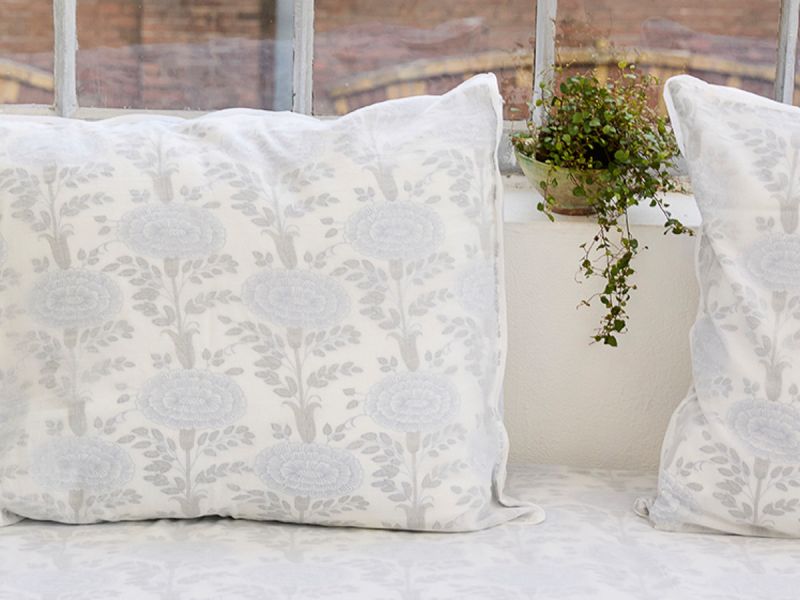 Sheet - Blue Aster - The Cotton Cashmere Collection